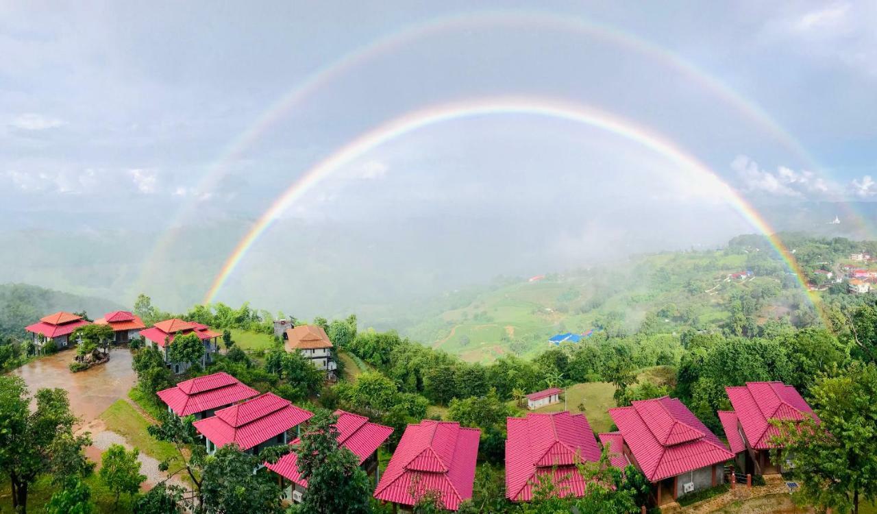 Phumektawan ภูเมฆตะวัน Hotel&Restaurant Mae Salong Exterior photo